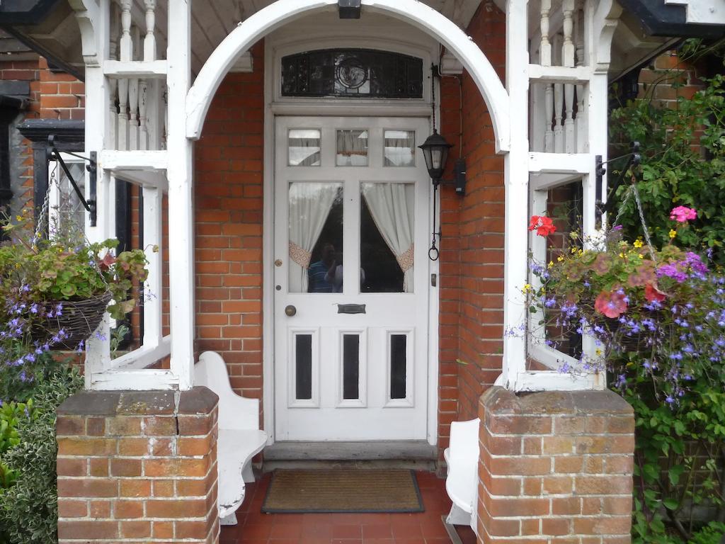 مبيت وإفطار راي The Corner House المظهر الخارجي الصورة